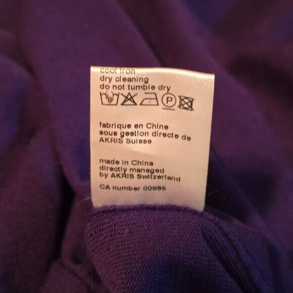 Akris Punto Vibrant Blue Long Sleeve Sweater Back Zipper Accent - Size Large‎ - Picture 4 of 7